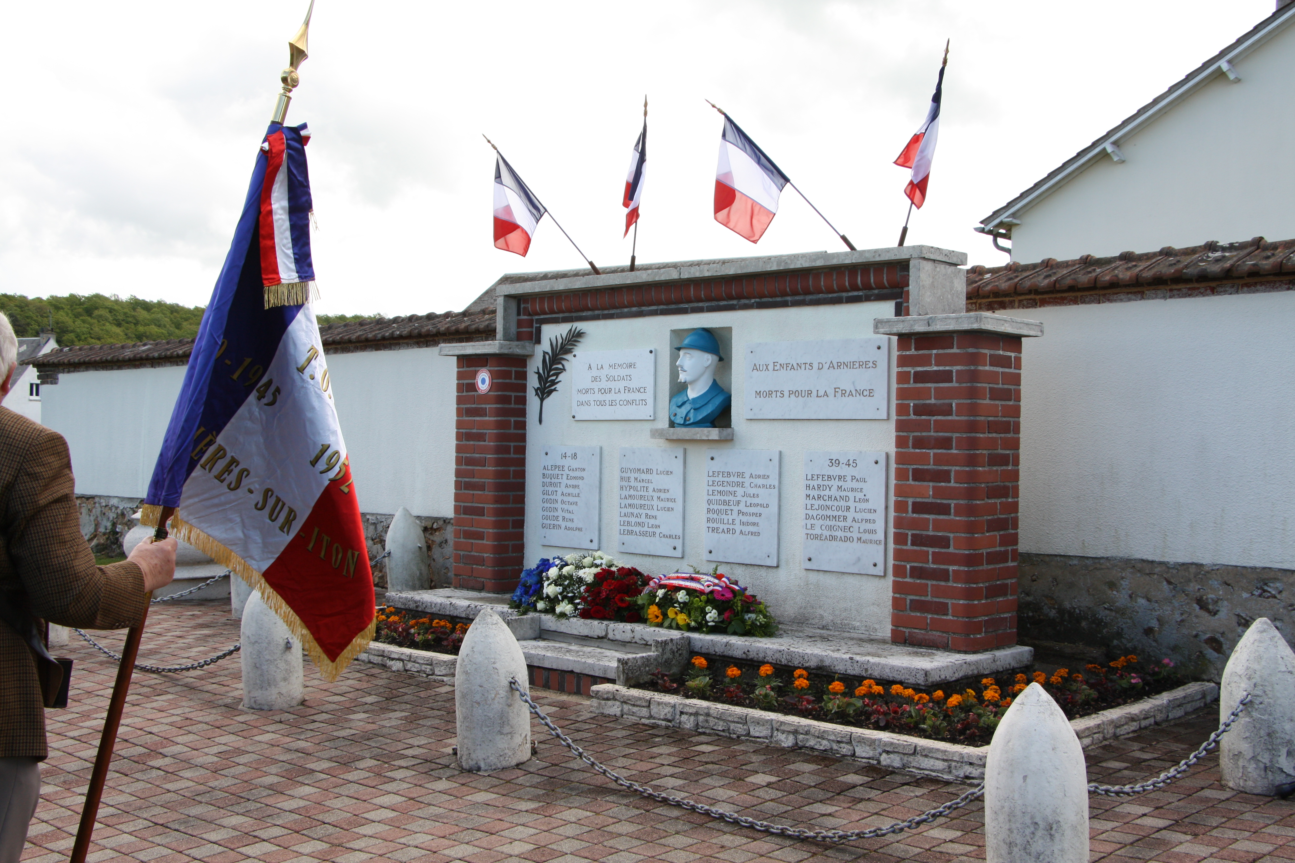 Salle Du 11 Novembre Le Taillan Medoc